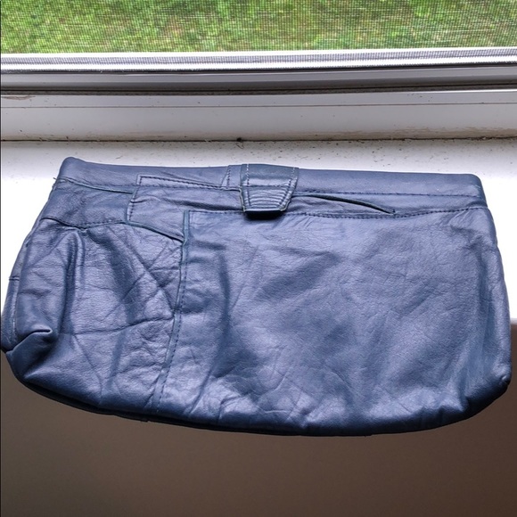 🍂 VTG - Blue Leather Clutch - Picture 2 of 8